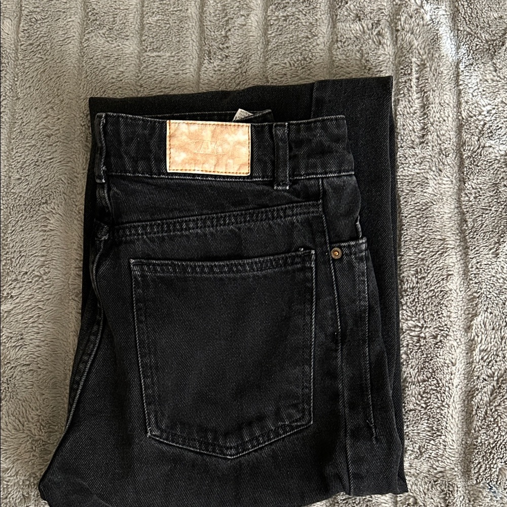 Zara Classic Black Jeans